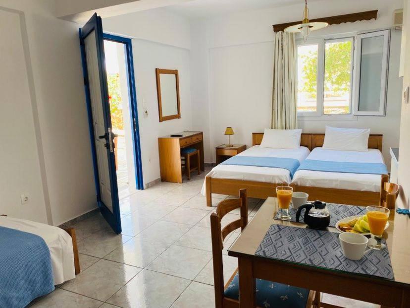 Villa Anna Maria Mylopotas Eksteriør billede